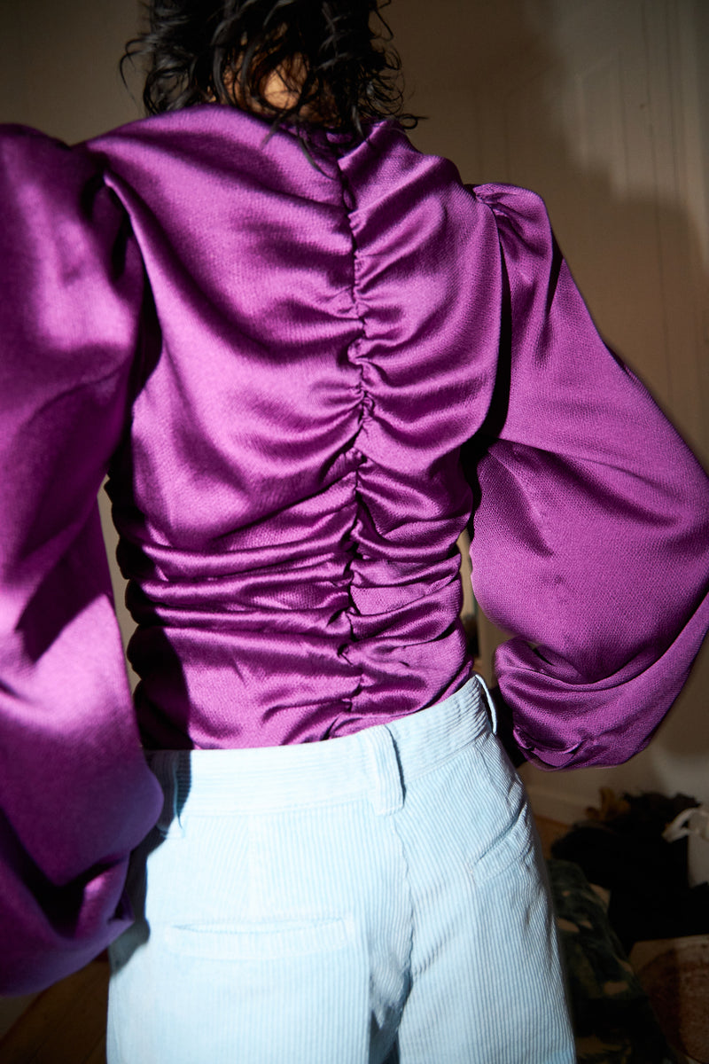 Stella Nova Hammered silk blouse Blouse 542 Seductive Purple